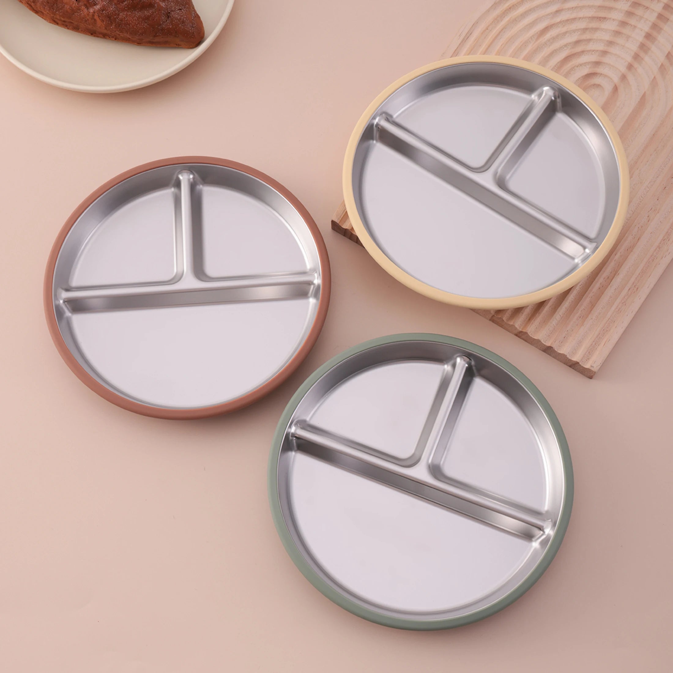 Assiette en Inox avec Ventouse – Vaisselle Bébé Antidérapante
